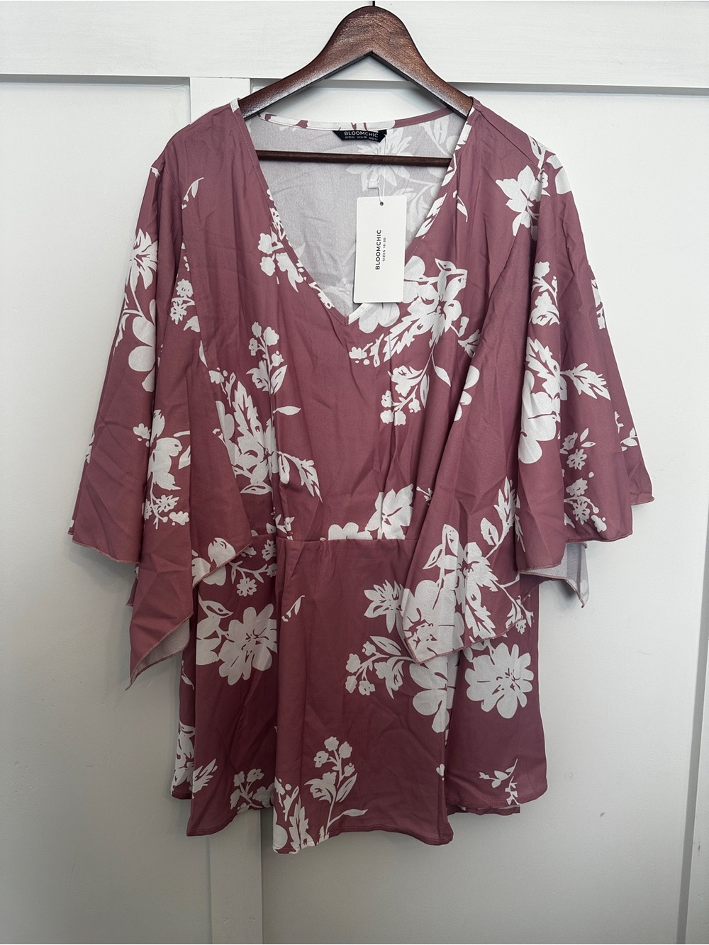 Plus Size Flowy V-Neck Floral Blouse